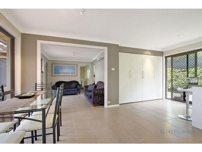 1 Lackenwood Crescent, Galston NSW 2159