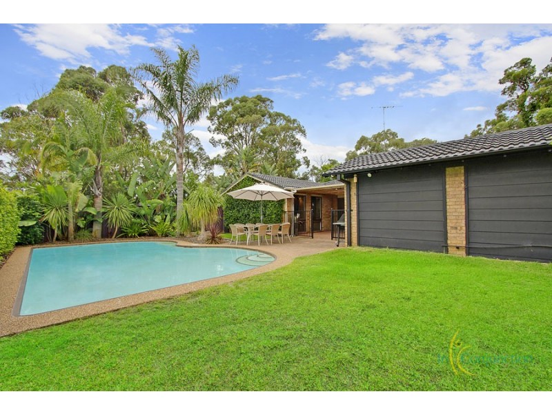 1 Lackenwood Crescent, Galston NSW 2159