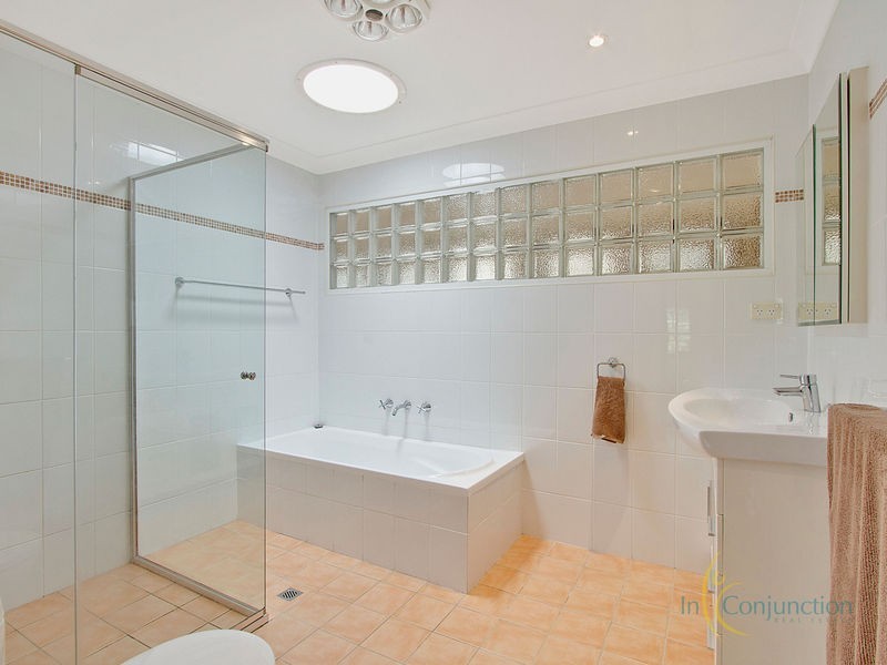 34 Glen Street, Galston NSW 2159