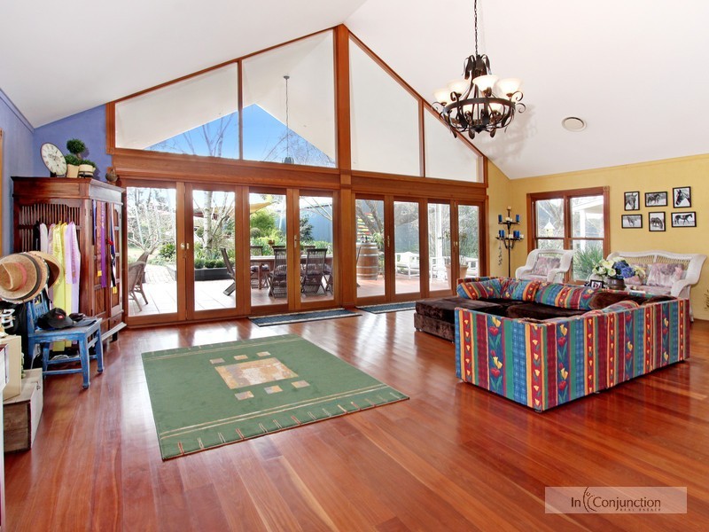 8 Chadd Street, Galston NSW 2159