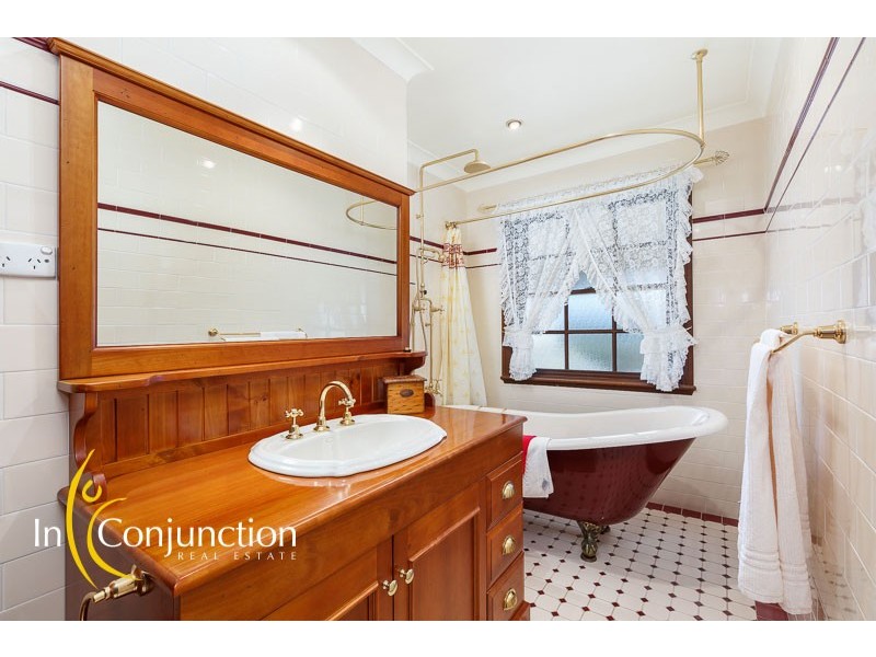 14 Matthew Close, Galston NSW 2159