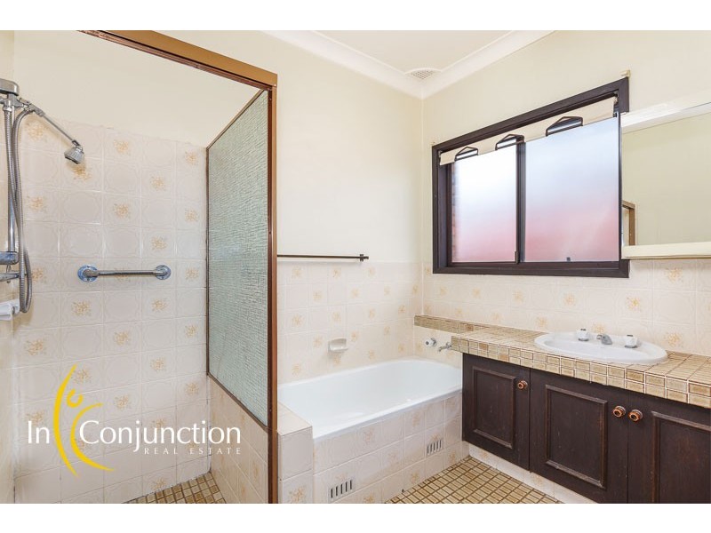 49 Nancy Place, Galston NSW 2159