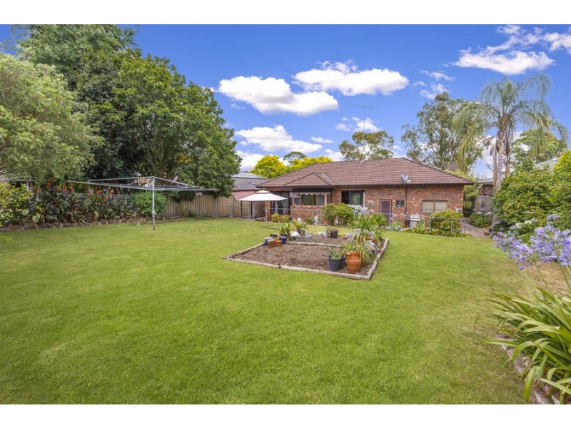 49 Nancy Place, Galston NSW 2159