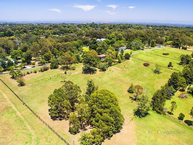 11 Uralla Road, Dural NSW 2158