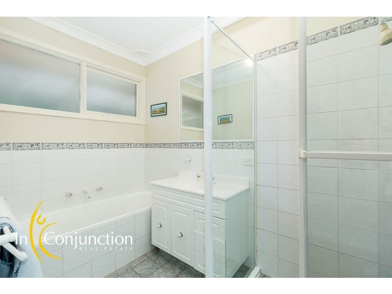 27 Glen Street, Galston NSW 2159