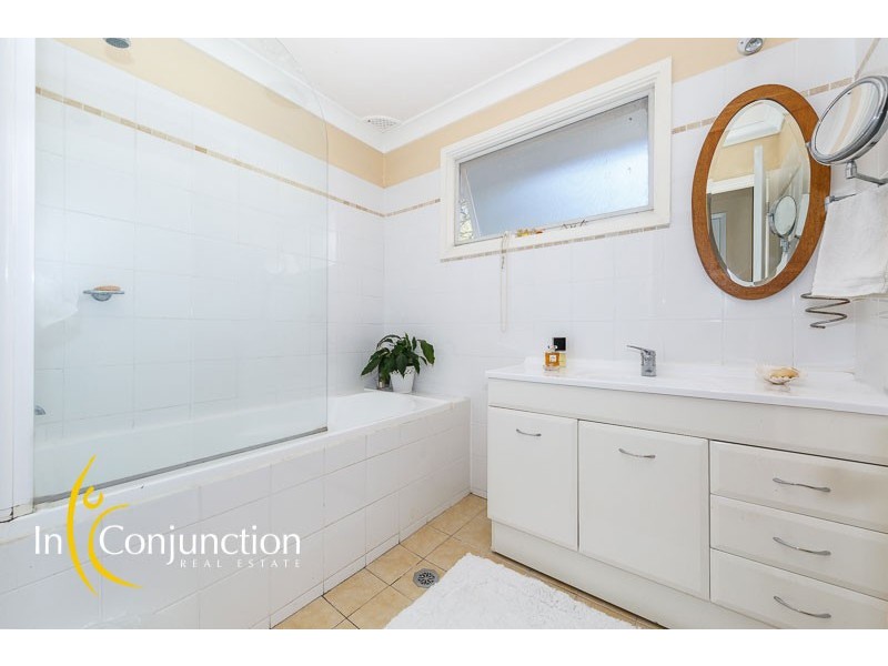 28 Sylvan Street, Galston NSW 2159