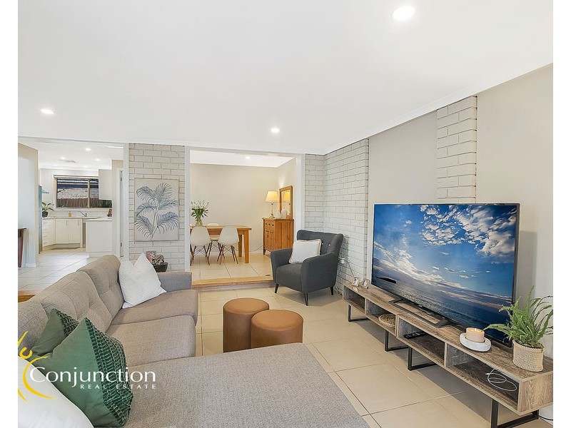 23 Hakea Crescent, Galston NSW 2159