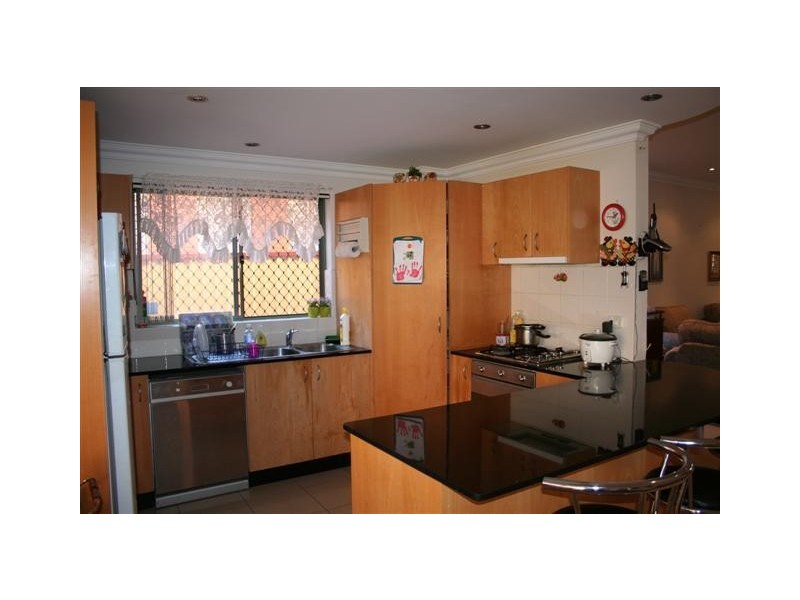 2/56 Benaroon Road, Belmore NSW 2192