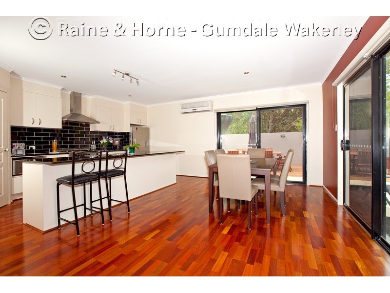 29 Figtree Place, Wakerley QLD 4154