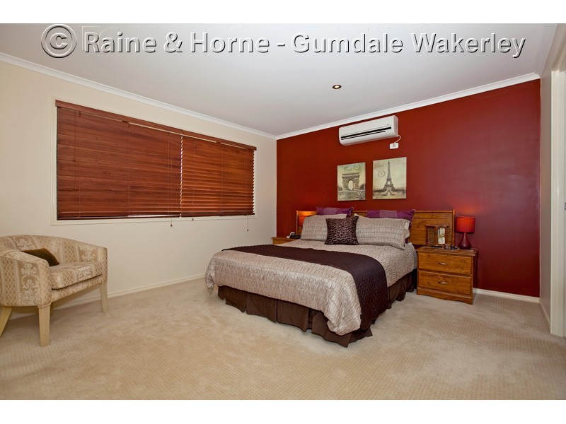 29 Figtree Place, Wakerley QLD 4154