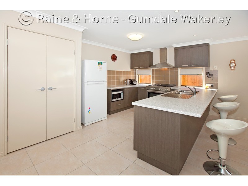 1 Terraldon Crct, Gumdale QLD 4154