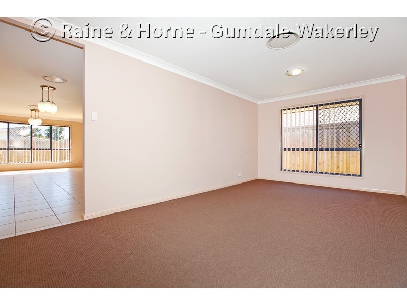 11 RYMERA CRESCENT, Gumdale QLD 4154