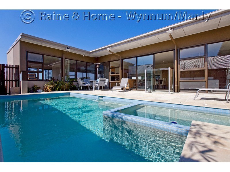 59 Mossvale Drive, Wakerley QLD 4154