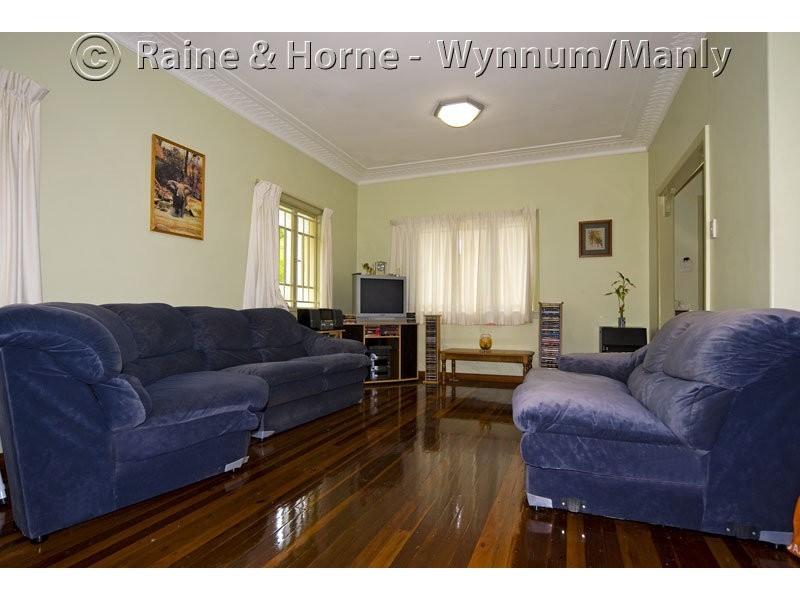 19 Bowering, Lota QLD 4179