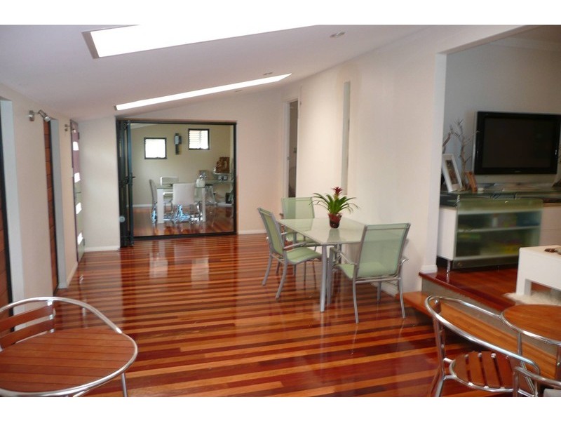 30 RYDALE STREET, Tingalpa QLD 4173