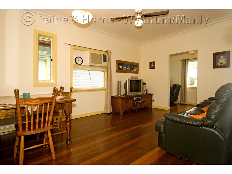 37 Agnes Street, Wynnum QLD 4178