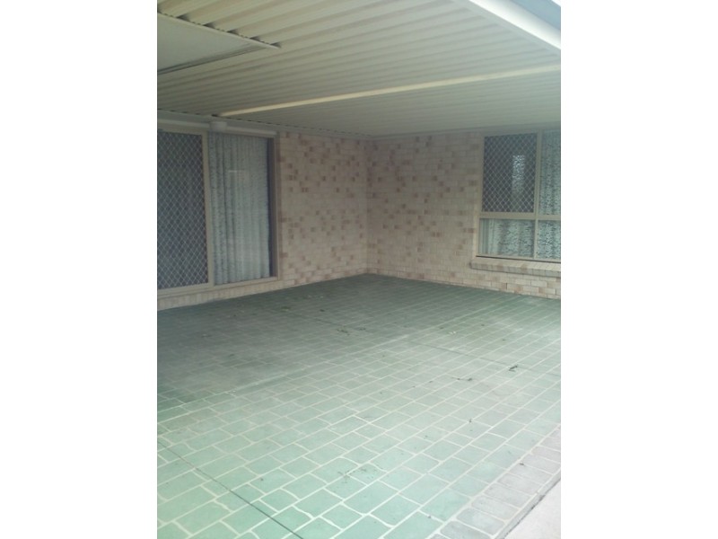 8 Colvin Court, Wakerley QLD 4154