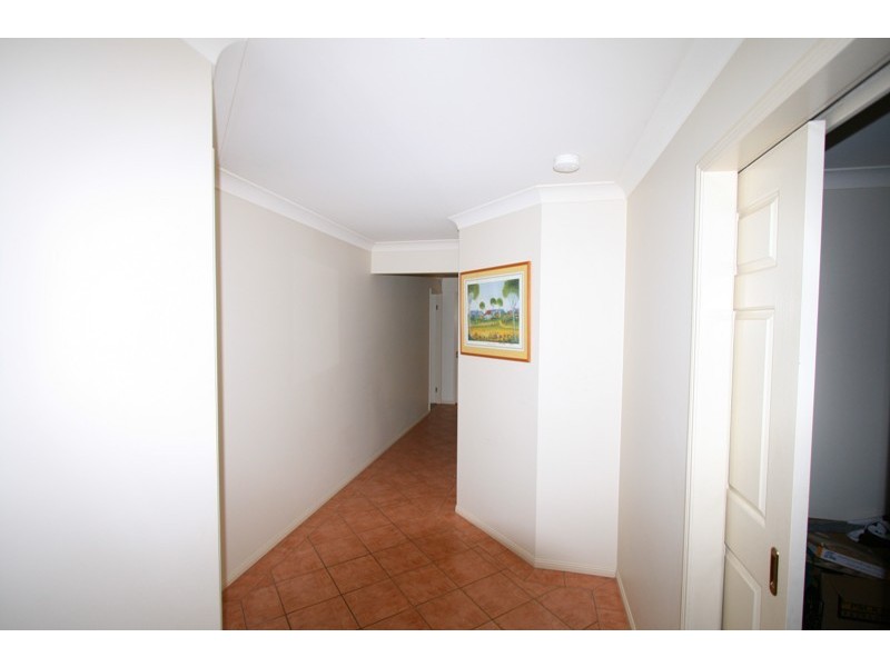 2 Morgan Close, Manly West QLD 4179