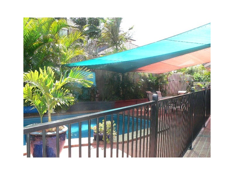 4 Eastcote Lane, Wellington Point QLD 4160