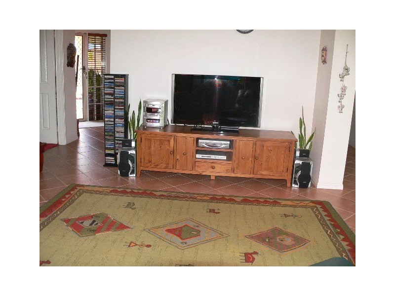 4 Eastcote Lane, Wellington Point QLD 4160