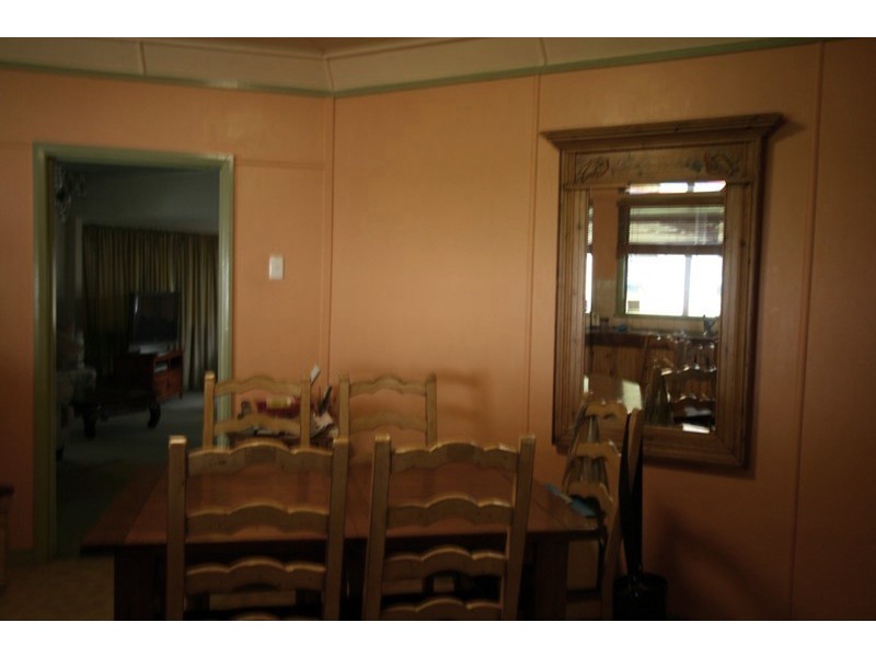 106 Hindes Street, Lota QLD 4179