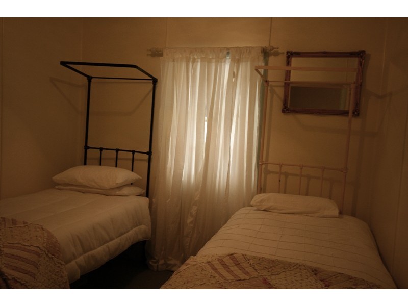 106 Hindes Street, Lota QLD 4179