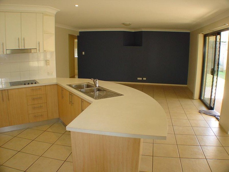 36 Willis Street, Wakerley QLD 4154