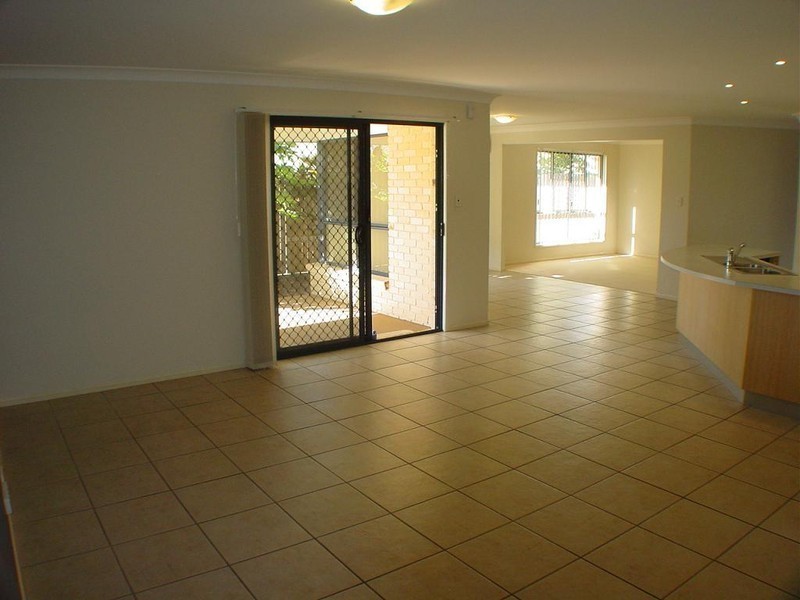 36 Willis Street, Wakerley QLD 4154