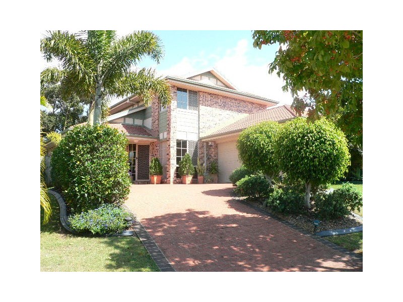 4 Eastcote Lane, Wellington Point QLD 4160