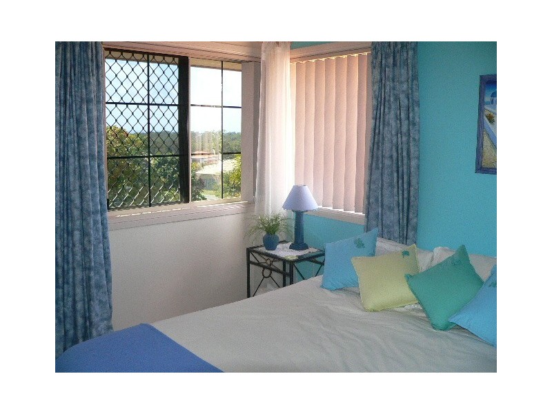 4 Eastcote Lane, Wellington Point QLD 4160
