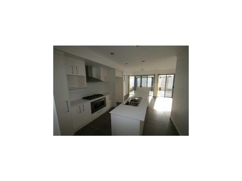 23 Bailey Street, Wakerley QLD 4154