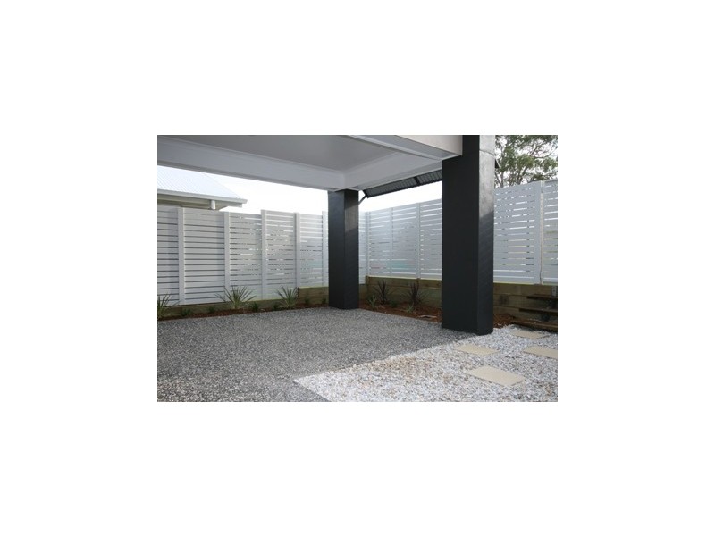27 Bailey Street, Wakerley QLD 4154