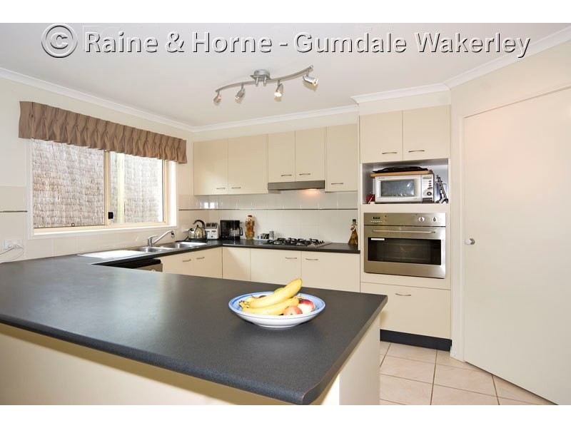 26 Springall Place, Wakerley QLD 4154