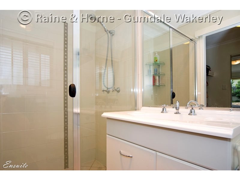 26 Springall Place, Wakerley QLD 4154