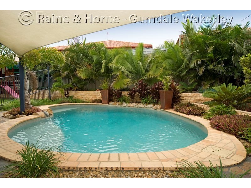 26 Springall Place, Wakerley QLD 4154