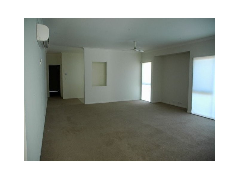 19 Frankiln Street, Wakerley QLD 4154