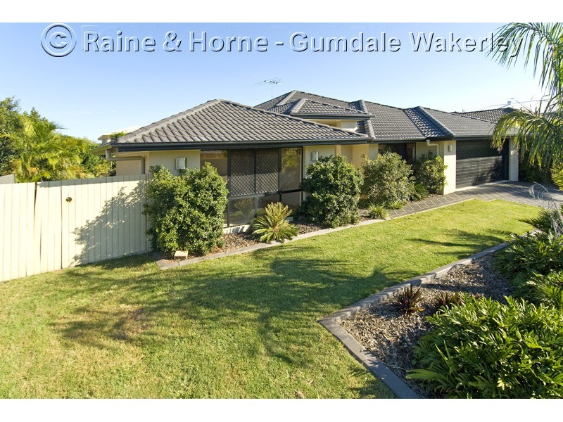 15 Charles Place, Manly West QLD 4179