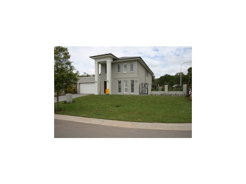 1 Feathertail Place, Gumdale QLD 4154