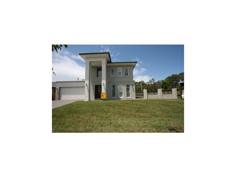 1 Feathertail Place, Gumdale QLD 4154