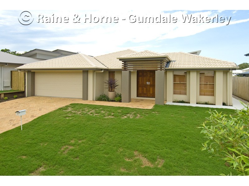 7 Robin Close, Wakerley QLD 4154