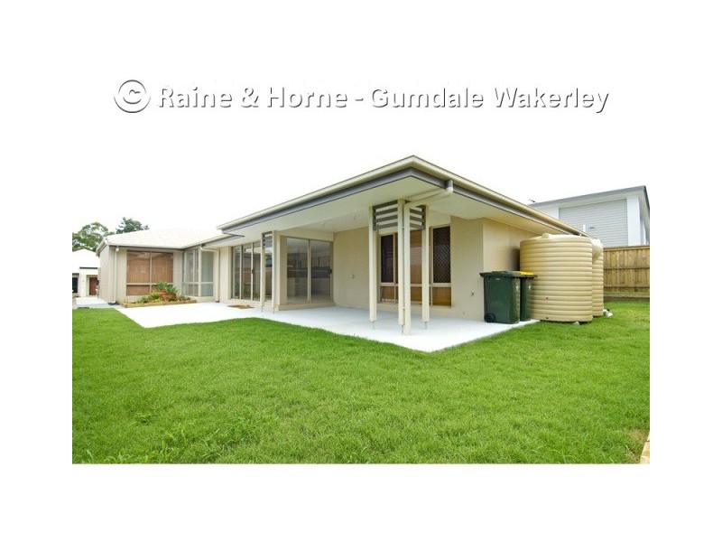 7 Robin Close, Wakerley QLD 4154