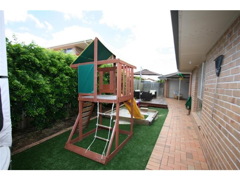 57 Underwood Street, Wakerley QLD 4154