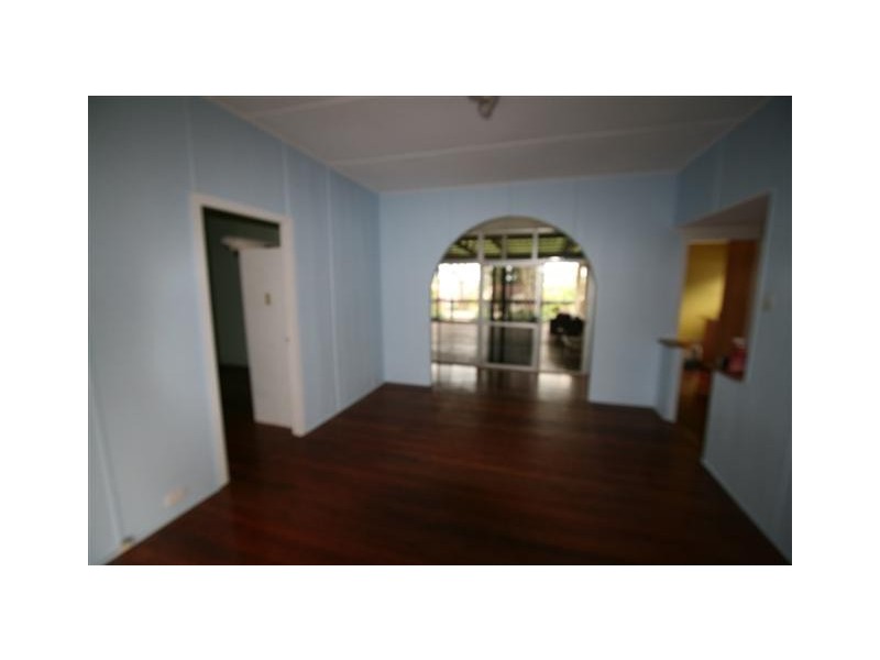 33 Claremont Street, Birkdale QLD 4159