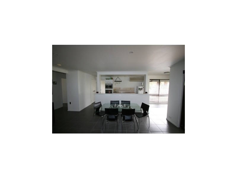 14 Foliage Court, Shailer Park QLD 4128