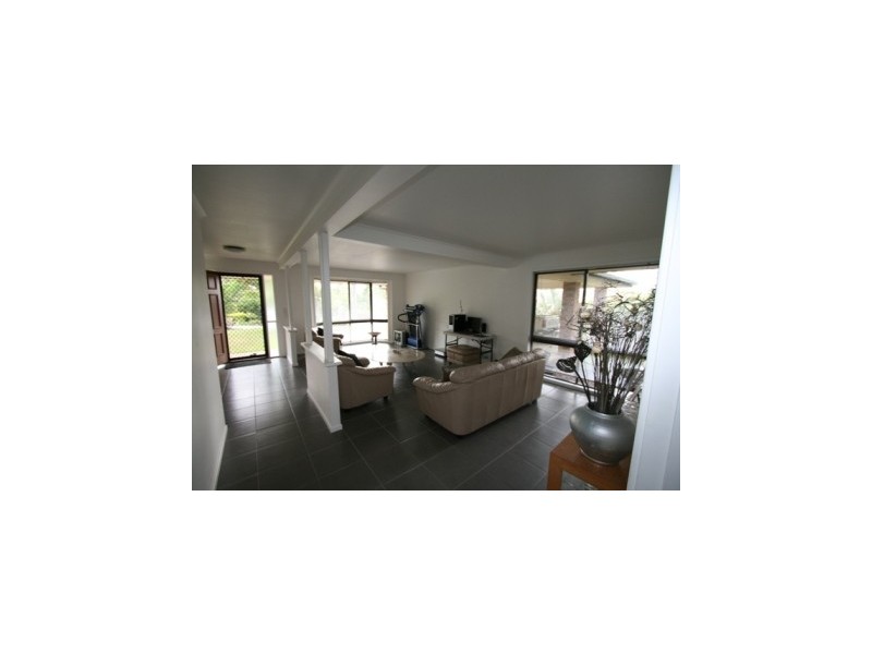 14 Foliage Court, Shailer Park QLD 4128