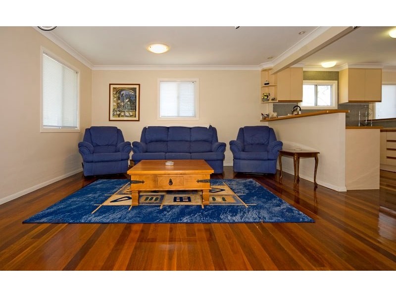 14 Wyeth Street, Wynnum QLD 4178
