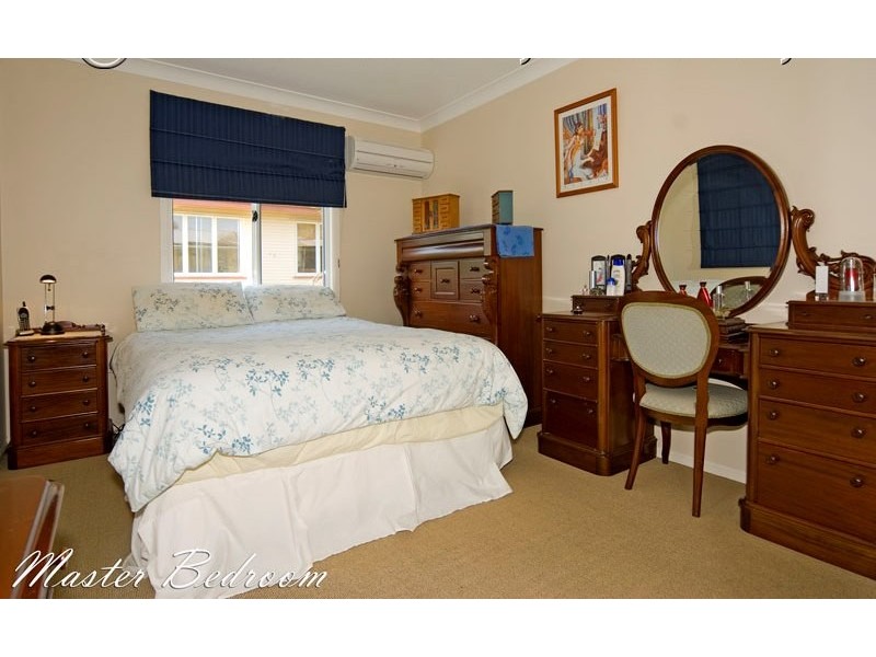 14 Wyeth Street, Wynnum QLD 4178