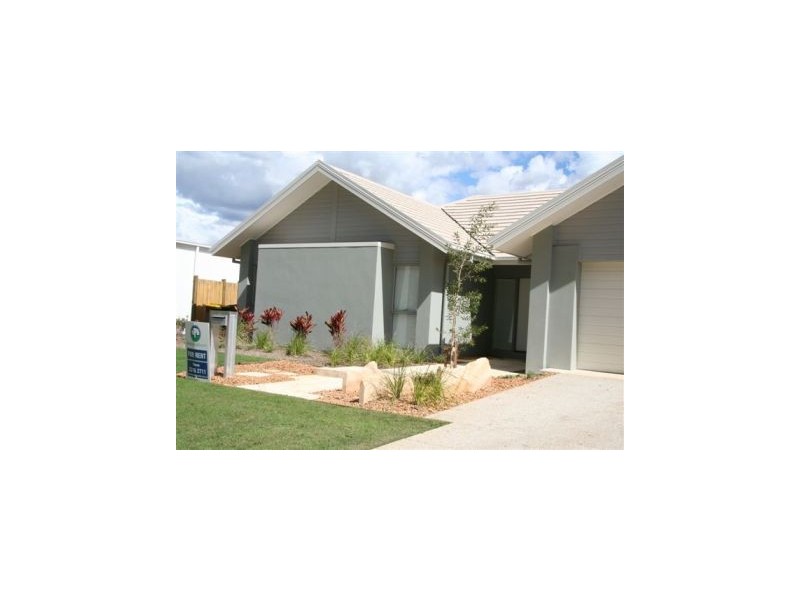 37 Watervale Parade, Wakerley QLD 4154