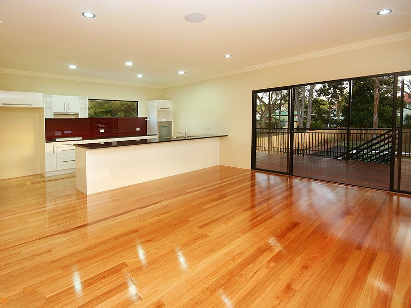 292A Ferguson Rd, Seven Hills QLD 4170