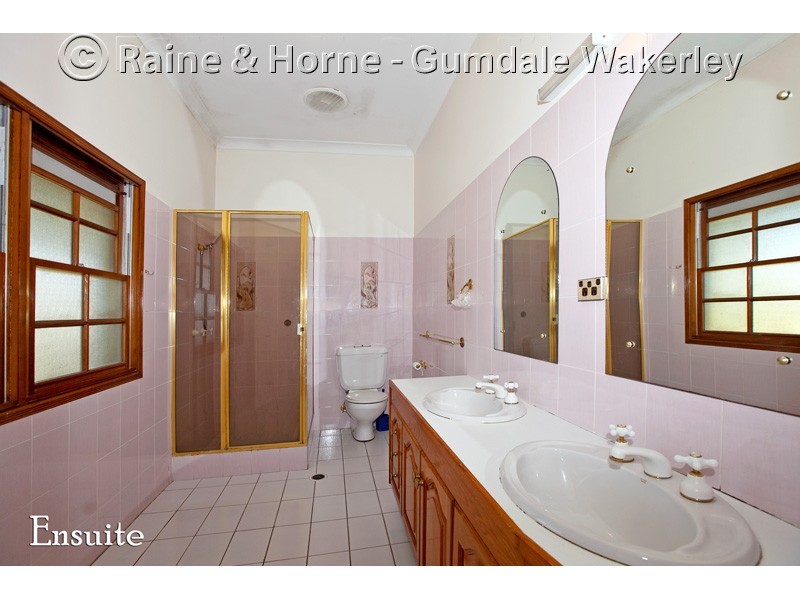 380 Grassdale Road, Gumdale QLD 4154